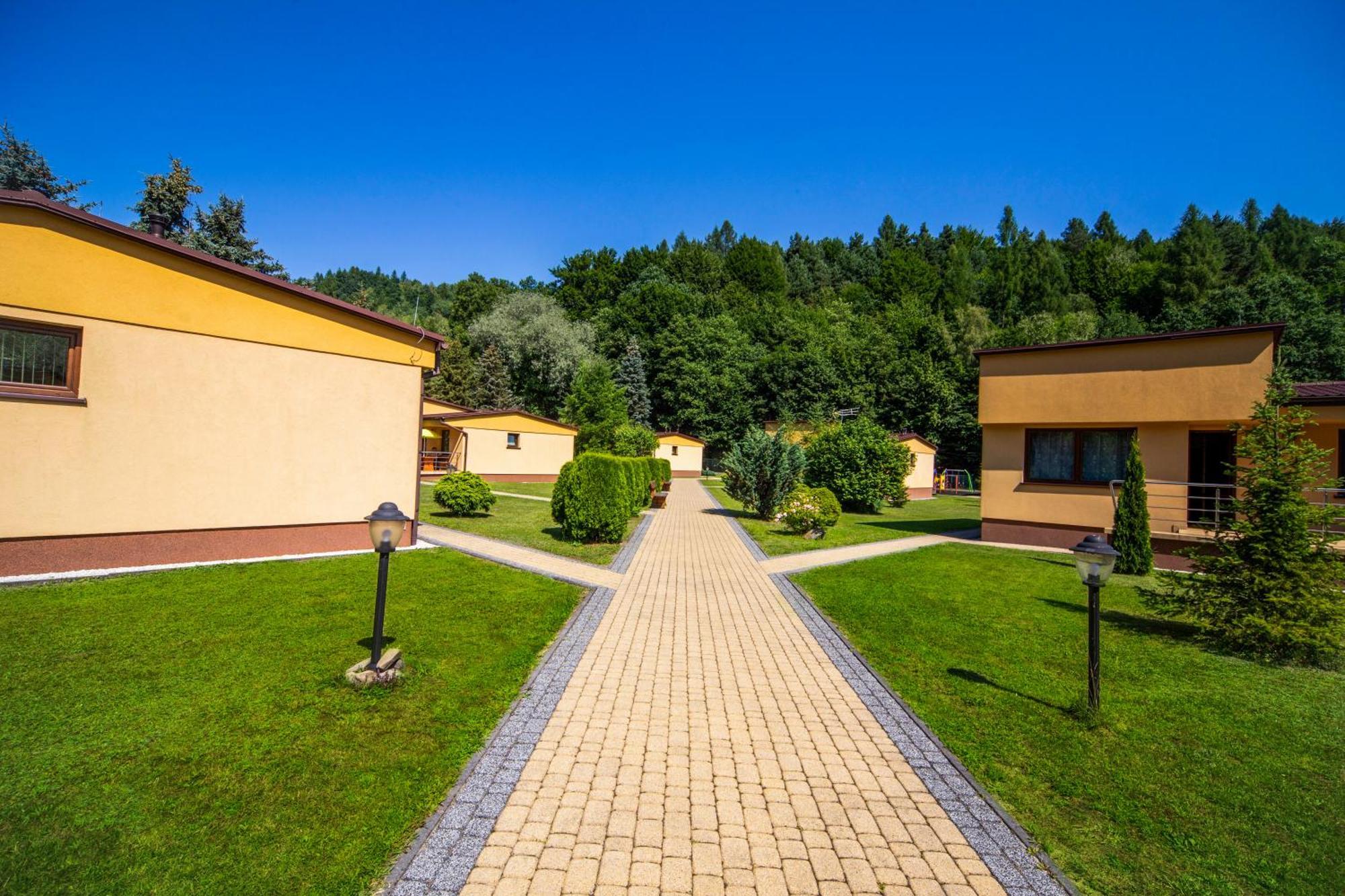 Ponikiew Resort Wadowice Eksteriør bilde