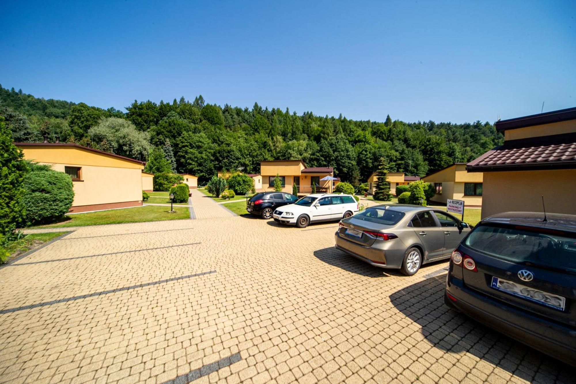 Ponikiew Resort Wadowice Eksteriør bilde