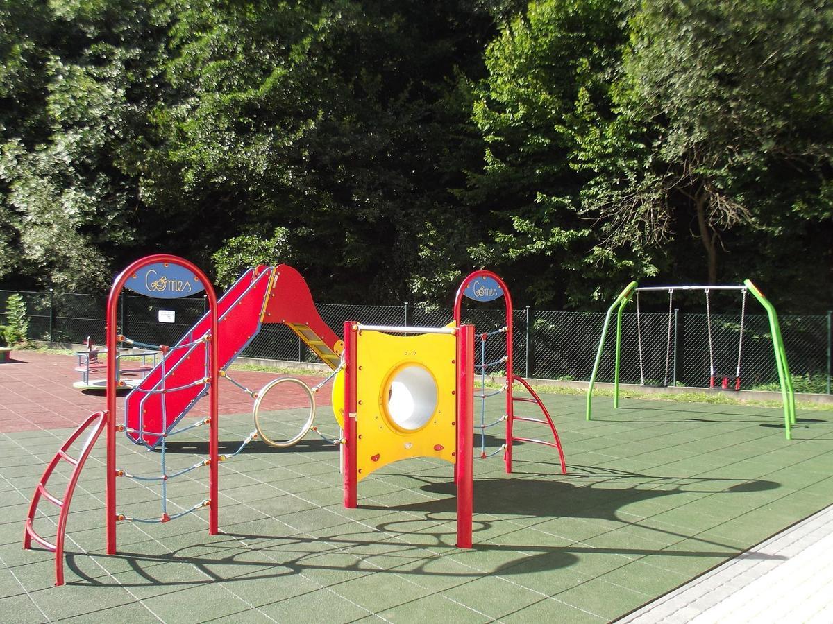 Ponikiew Resort Wadowice Eksteriør bilde